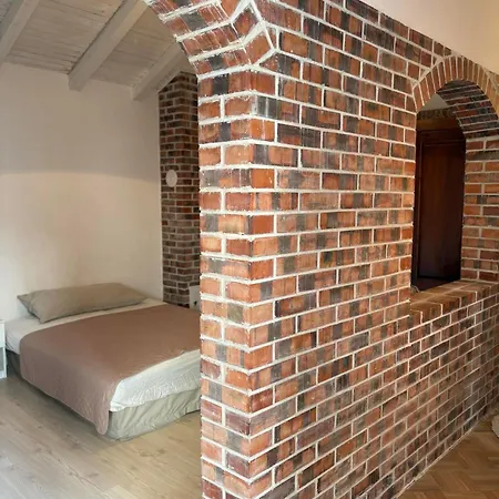 Apartment Minnie's In Lacin Street