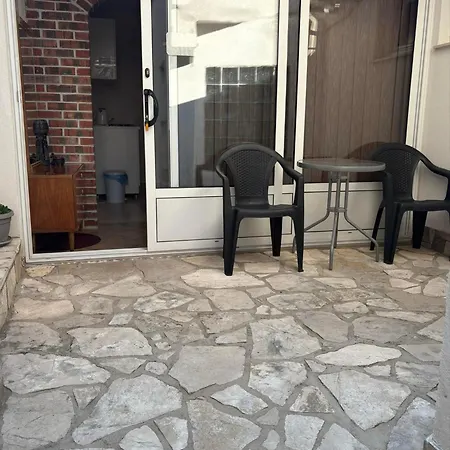 Minnie's In Lacin Street Apartment Mostar